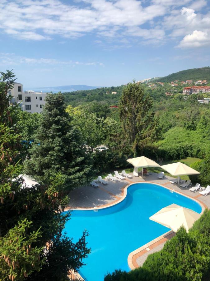 Hotel Naslada Μπαλτσίκ Εξωτερικό φωτογραφία