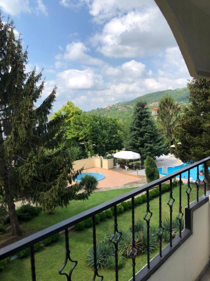 Hotel Naslada Μπαλτσίκ Εξωτερικό φωτογραφία