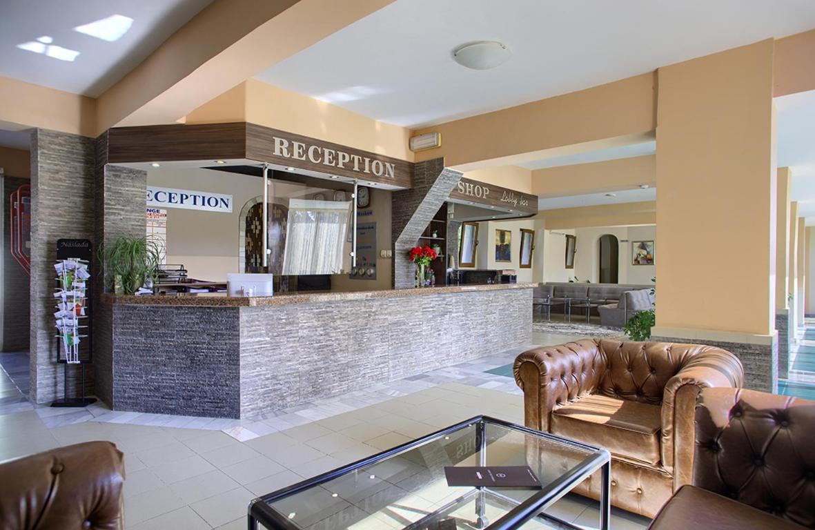 Hotel Naslada Μπαλτσίκ Εξωτερικό φωτογραφία