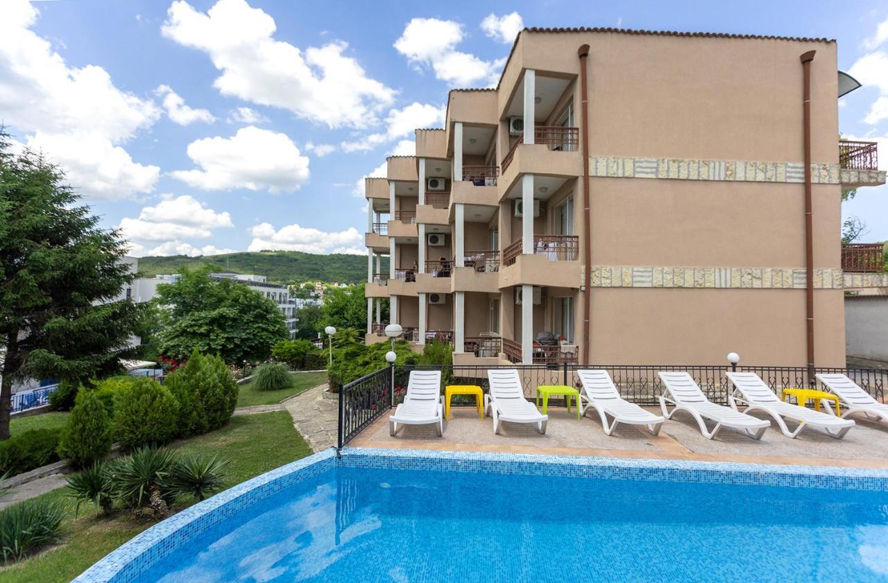 Hotel Naslada Μπαλτσίκ Εξωτερικό φωτογραφία