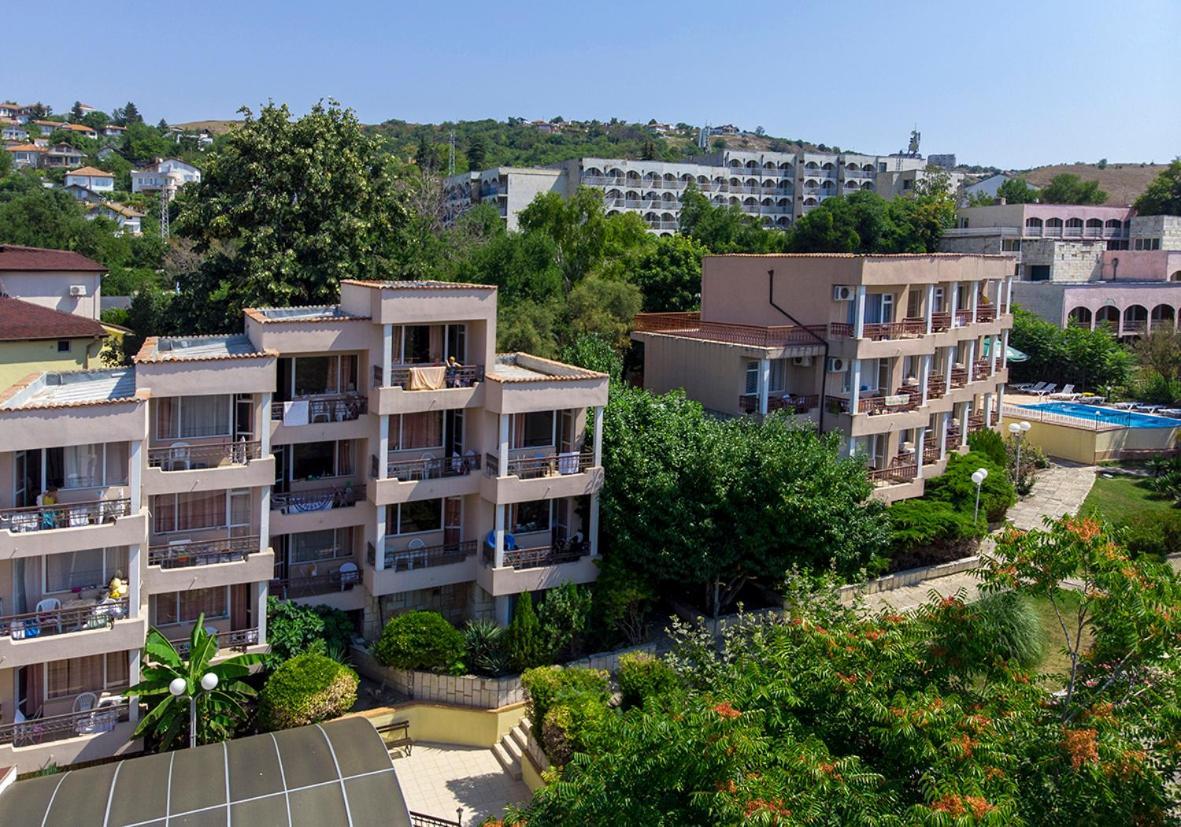 Hotel Naslada Μπαλτσίκ Εξωτερικό φωτογραφία