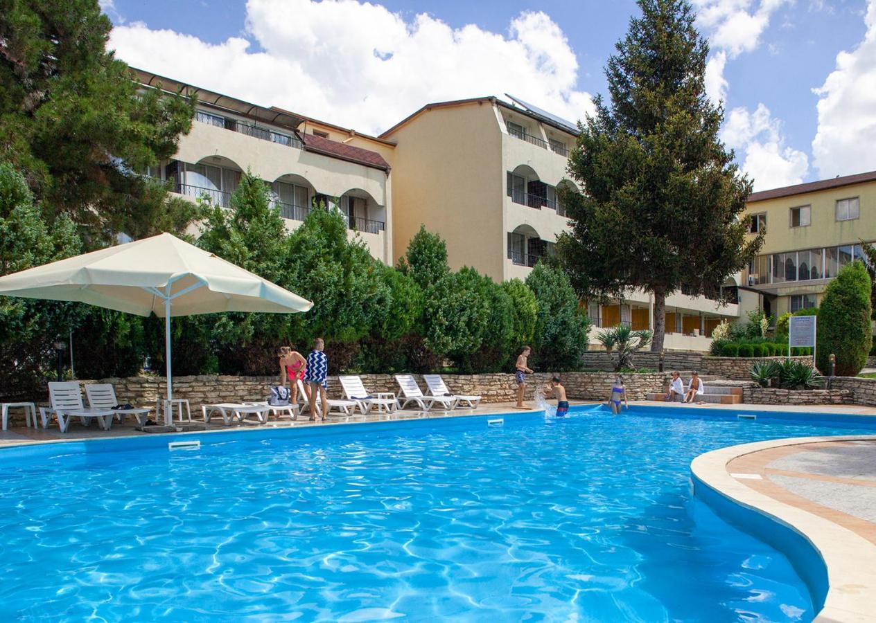 Hotel Naslada Μπαλτσίκ Εξωτερικό φωτογραφία