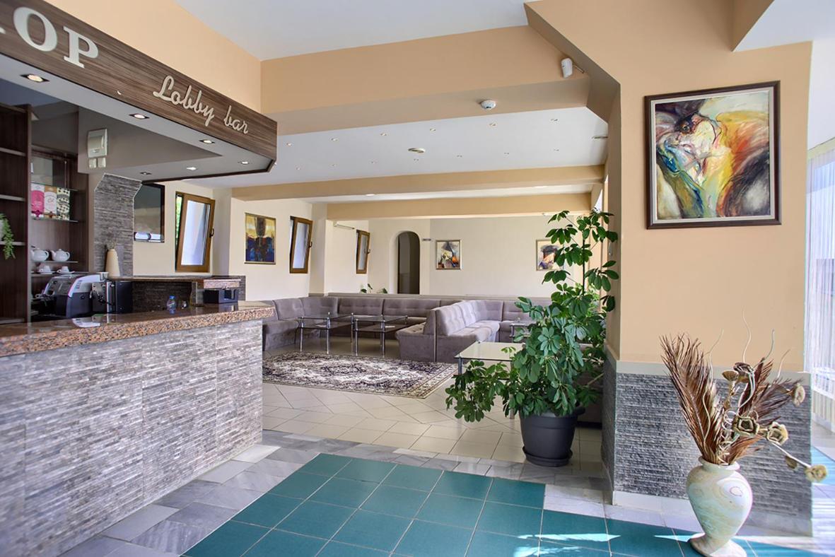 Hotel Naslada Μπαλτσίκ Εξωτερικό φωτογραφία