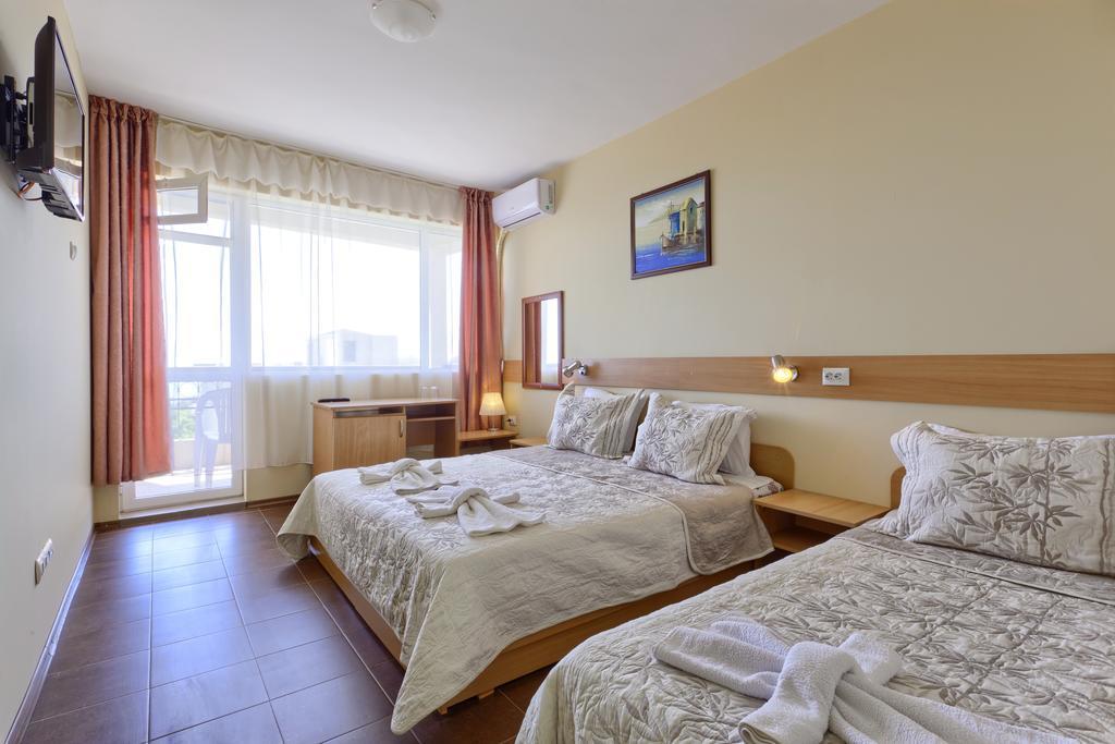 Hotel Naslada Μπαλτσίκ Εξωτερικό φωτογραφία