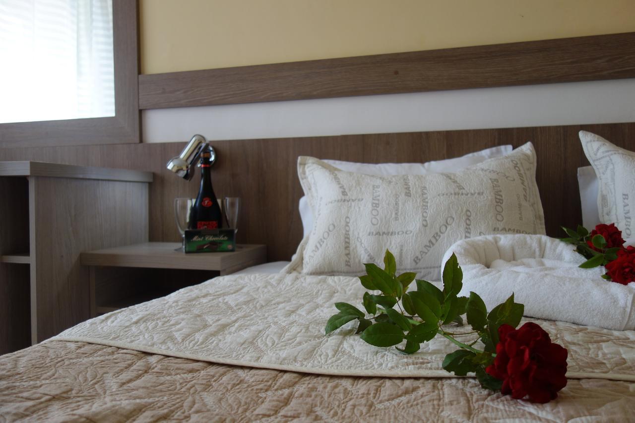 Hotel Naslada Μπαλτσίκ Εξωτερικό φωτογραφία