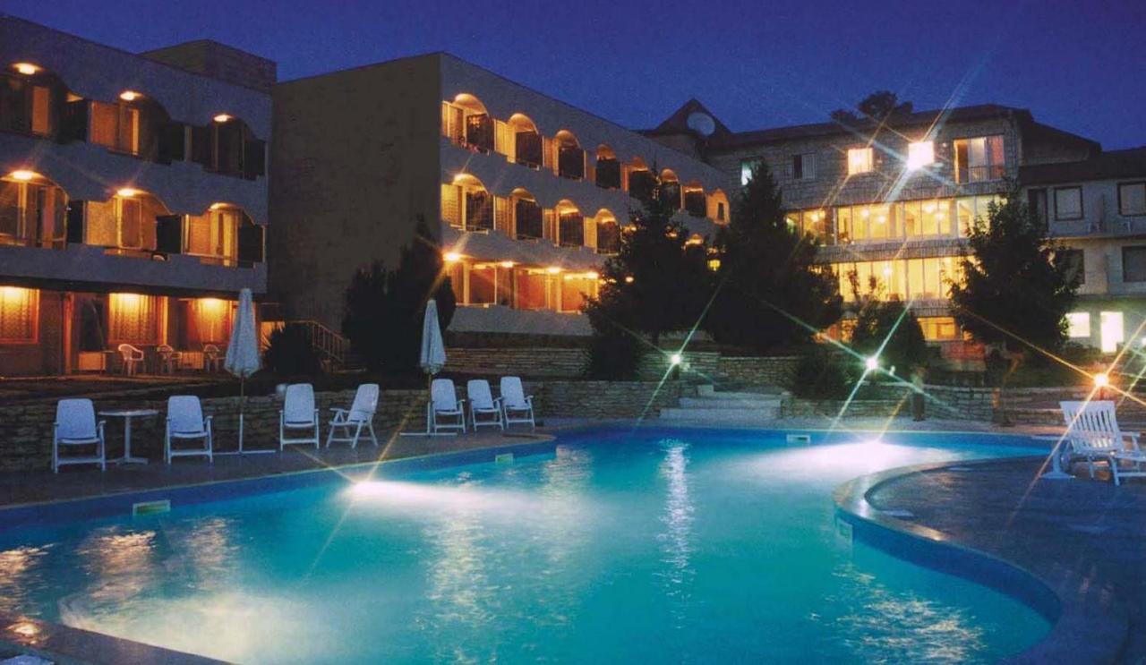 Hotel Naslada Μπαλτσίκ Εξωτερικό φωτογραφία